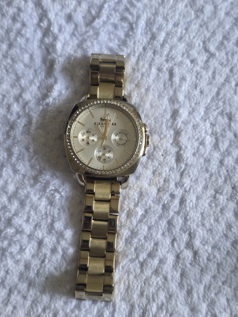Coach Women’s Gold-Tone Crystal Bezel Bracelet Watch - Gold Need Battery